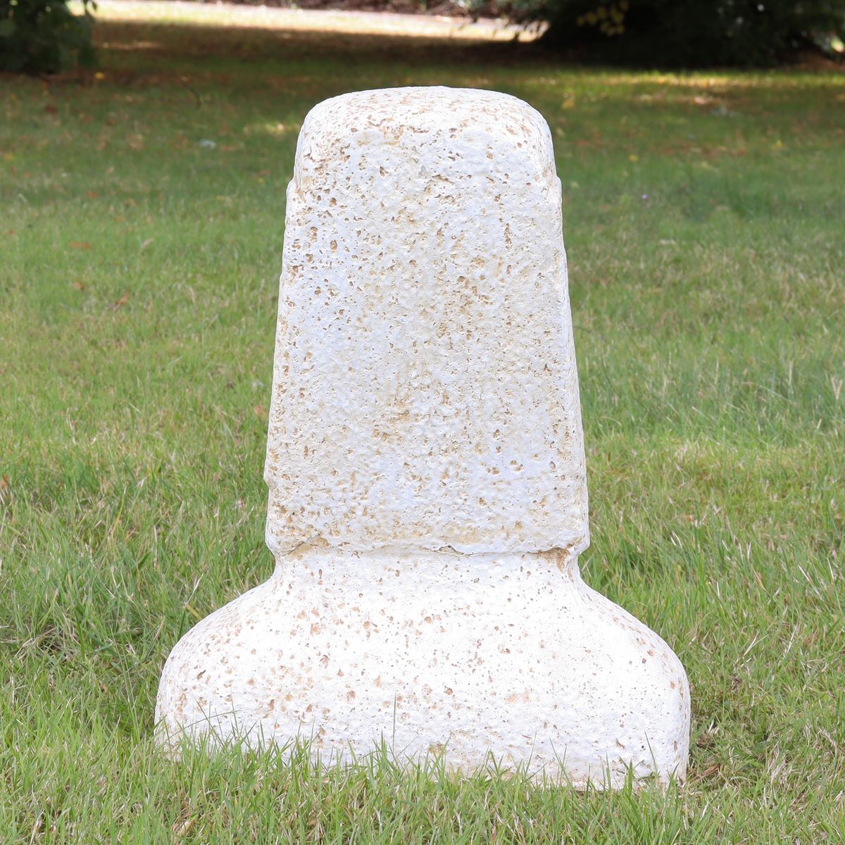 Osterinsel Moai Kopf Stein Steinfigur Gartenfigur Lavastein Figur Statue Steinguss Frostsicher für innen und außen Weiß 30 cm