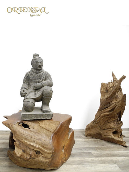 Chinesischer Krieger Figur Gartenfigur Dekofigur Tempelkrieger Schwertkämpfer Steinguss Stein 50cm