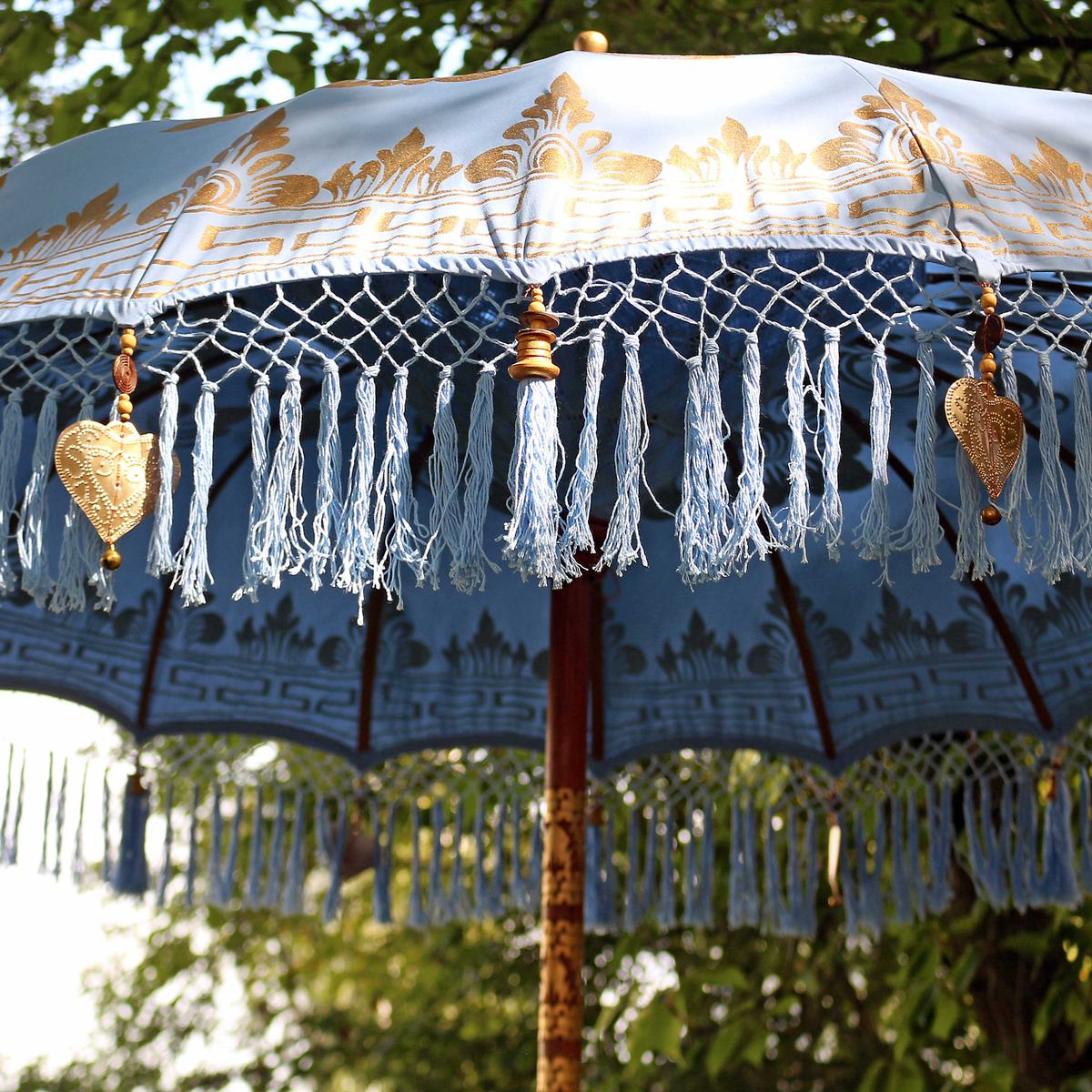 Sonnenschirm Bali Schirm 180 cm Hellblau Gold Bemalung Fransen Gartenschirm Baumwolle Sonnenschutz Handarbeit Dekoschirm Model Sophie