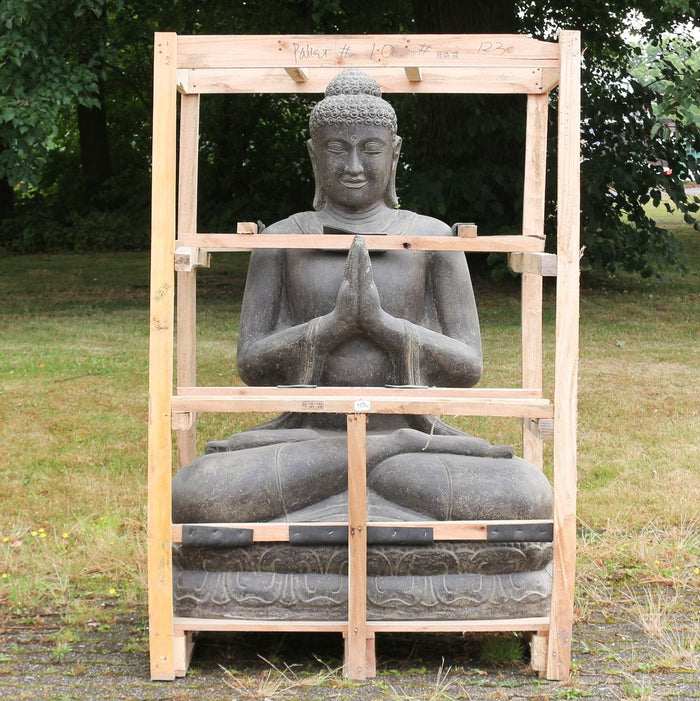 XXL Buddha Figur sitzend Skulptur Lotussitz Meditationsgeste Stein Lavasand Bali Steinfigur Garten Deko Greetings 150 cm
