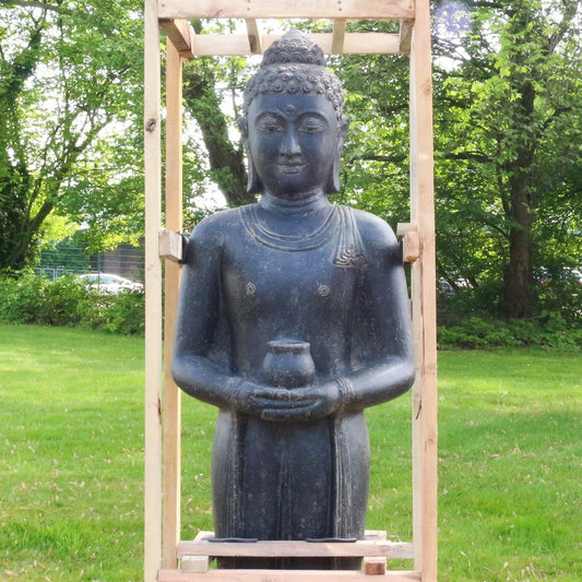 Buddha Steinfigur Deko aus Stein für den Garten frostsicher wetterfest groß Steinbuddha