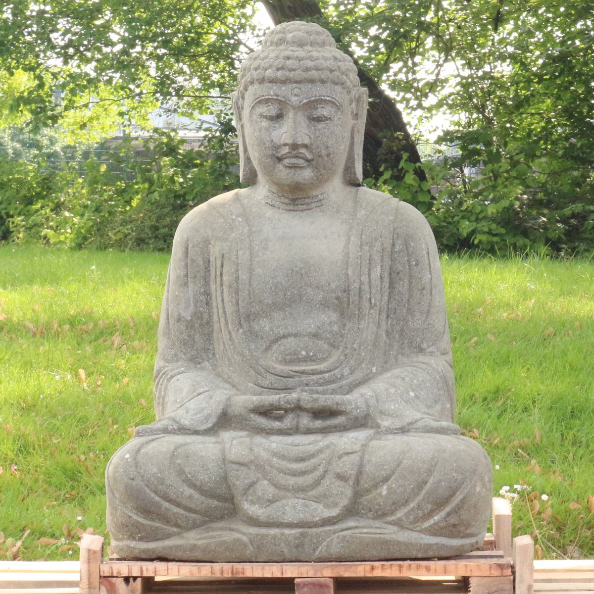 Steinbuddha Gartendeko Buddha aus Stein Figur Massiv
