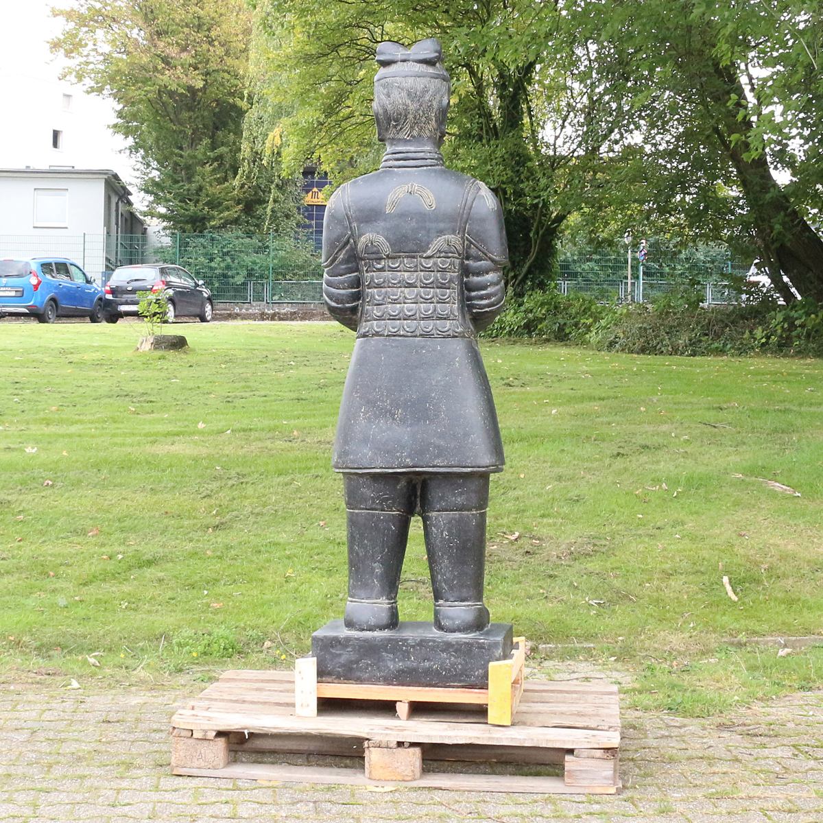Samurai Krieger aus Stein Japan Steinfigur Skulptur Gartenfigur Massiv frostsicher für innen und außen Steinkrieger stehend 200 cm