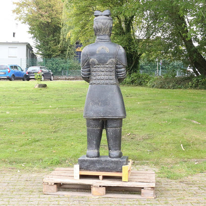 Samurai Krieger aus Stein Japan Steinfigur Skulptur Gartenfigur Massiv frostsicher für innen und außen Steinkrieger stehend 200 cm