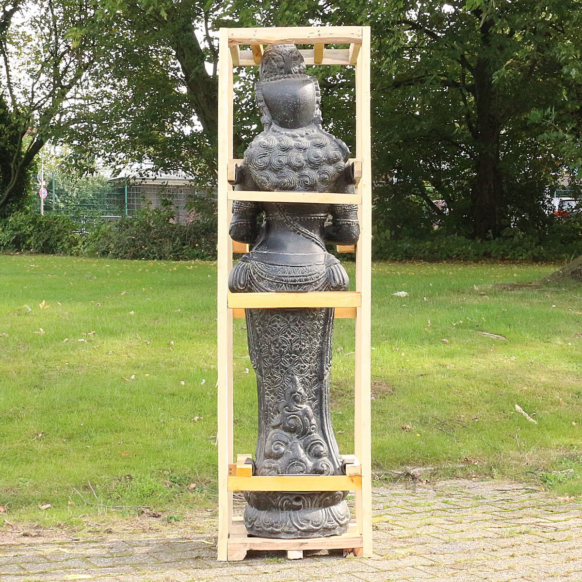 Devi Göttin Hinduismus Figur Skulptur Stein Lavasand Bali Gott Steinfigur Gartenfigur Brunnen 153 cm