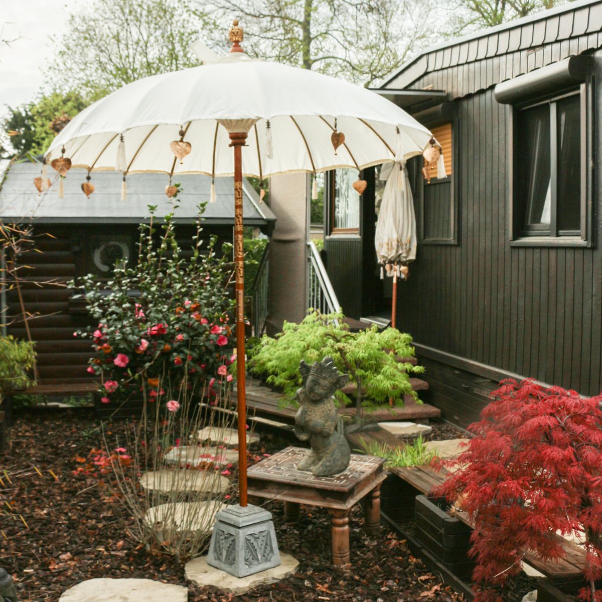 Bali Sonnenschirm Balinesischer Schirm Garten Baumwolle Sonnenschutz Handarbeit Retro Vintage Dekoschirm 2-teilig ca.180 cm