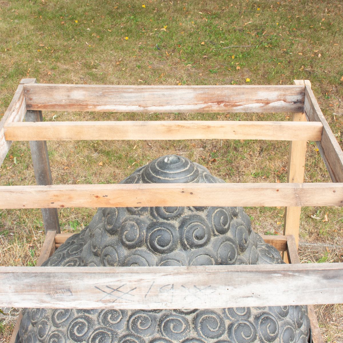 XXL Buddha Kopf Wasserspiel aus Lavasteinguss große Gartenfigur mit Wasserauslauf frostfeste Buddha-Figur 150 cm