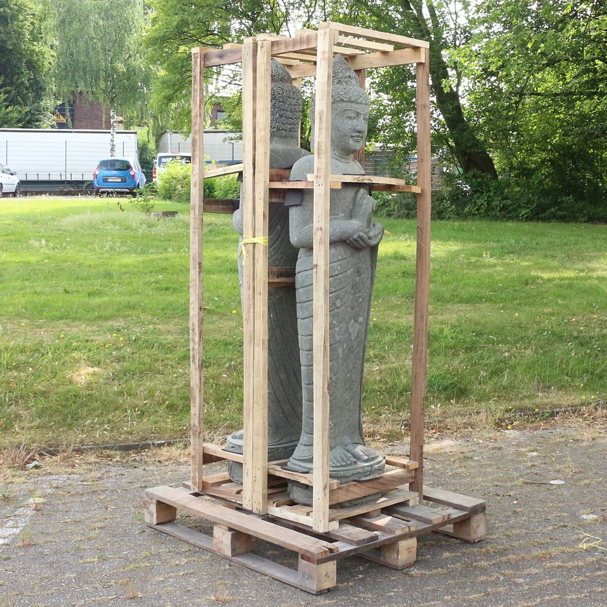Buddha Steinfigur Deko aus Stein für den Garten frostsicher wetterfest groß Steinbuddha