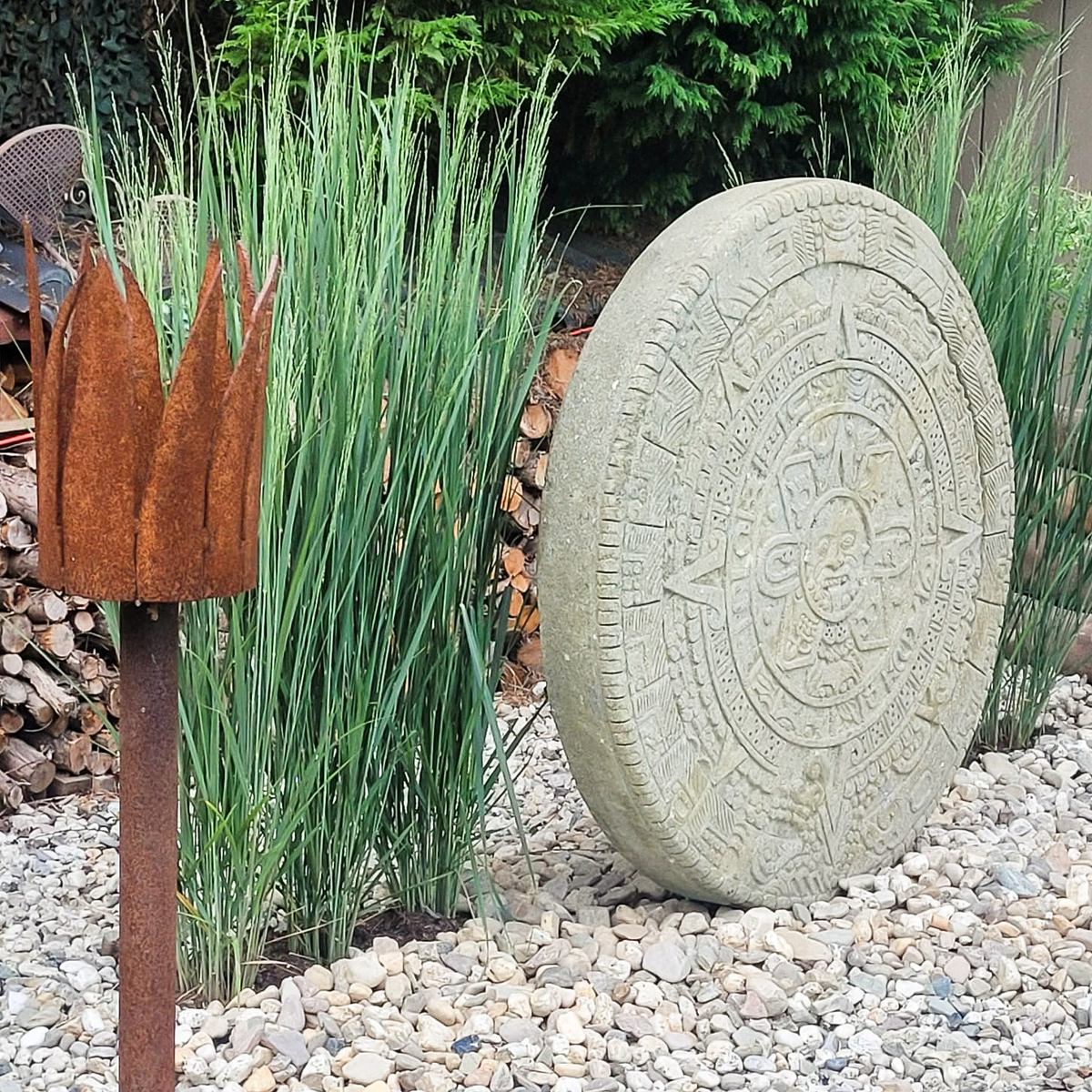 Majakalender, Maya Steinscheibe, antike Dekoration, Maya-Kultur, Steinskulptur, Gartenkunst, Wanddekoration, historische Kunst, 120 cm
