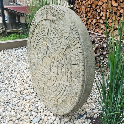 Majakalender, Maya Steinscheibe, antike Dekoration, Maya-Kultur, Steinskulptur, Gartenkunst, Wanddekoration, historische Kunst, 120 cm