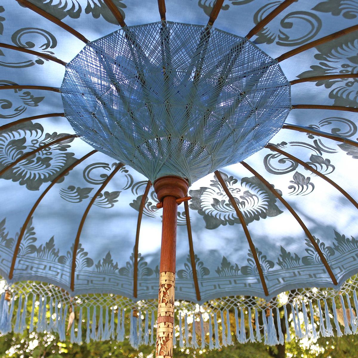 Sonnenschirm Bali Schirm 180 cm Hellblau Gold Bemalung Fransen Gartenschirm Baumwolle Sonnenschutz Handarbeit Dekoschirm Model Sophie